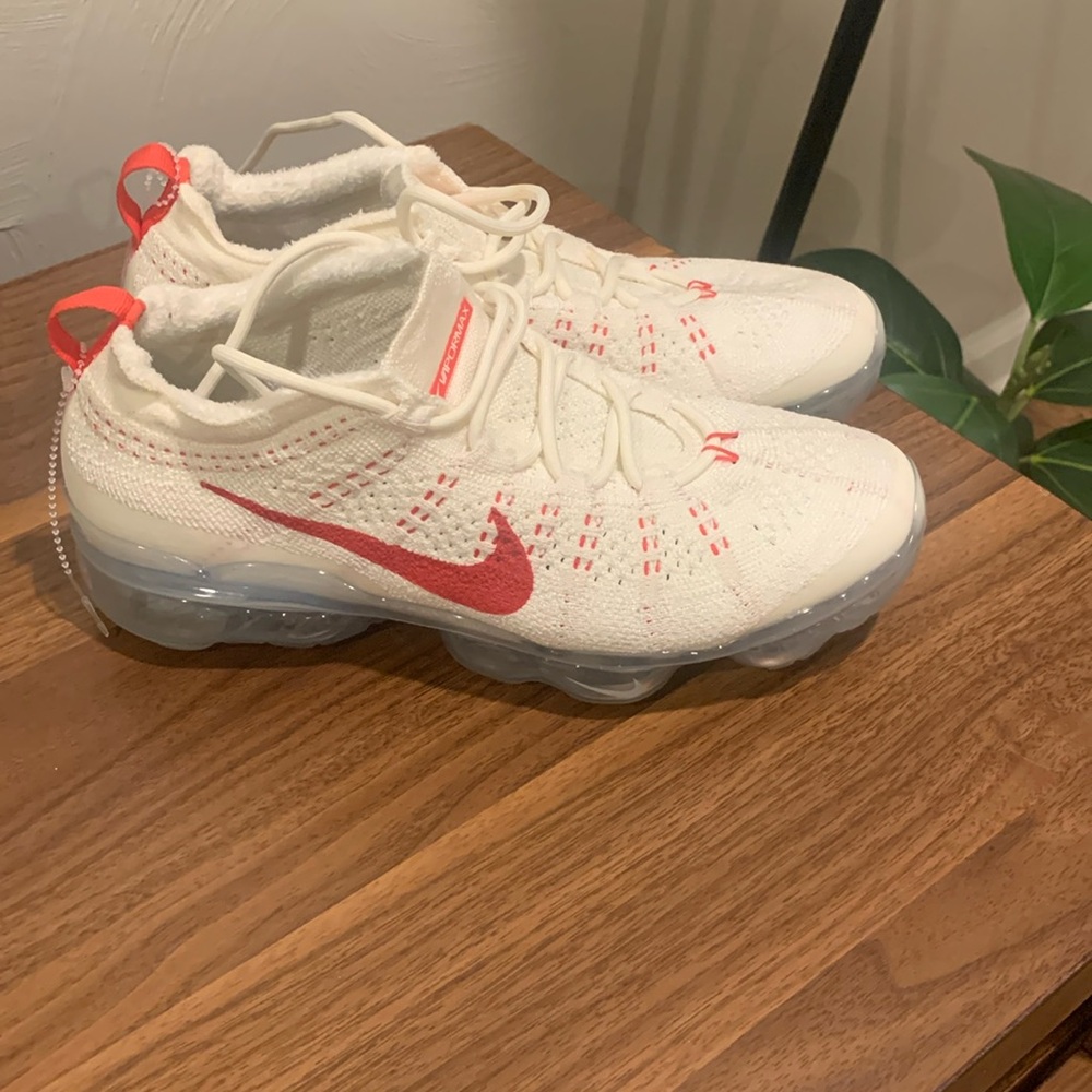 Nike Cream and Red sneakers 7.5 Women’s